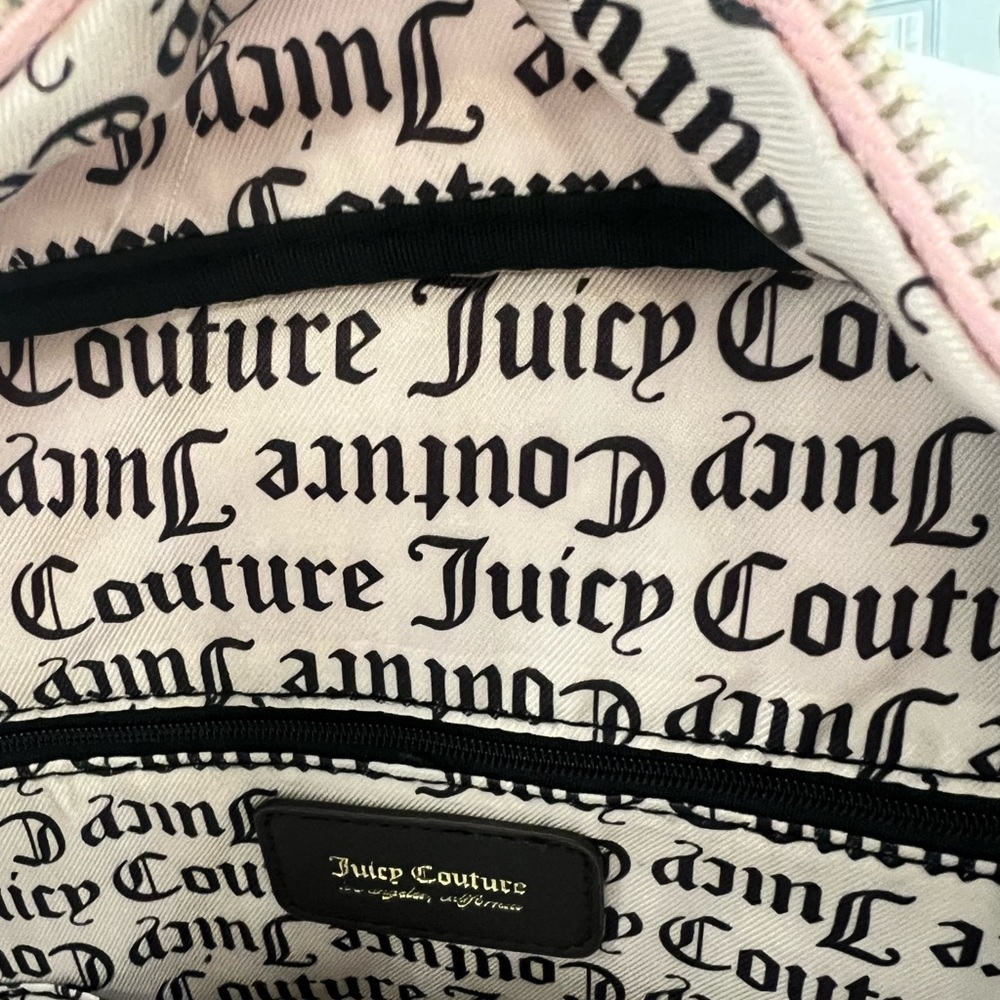 Juicy Couture Soft Pink and Black Travel Bag - Picture 7 of 10